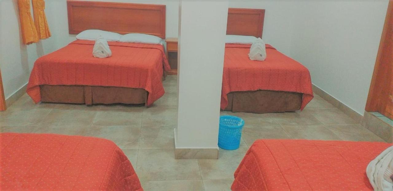 Hostal Espana Puerto Ayora  Kültér fotó