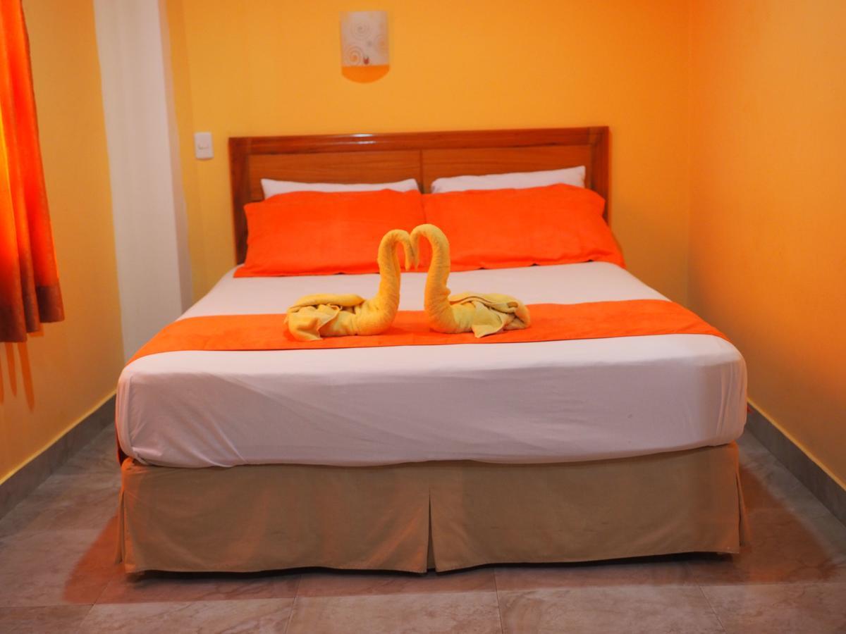 Hostal Espana Puerto Ayora  Kültér fotó