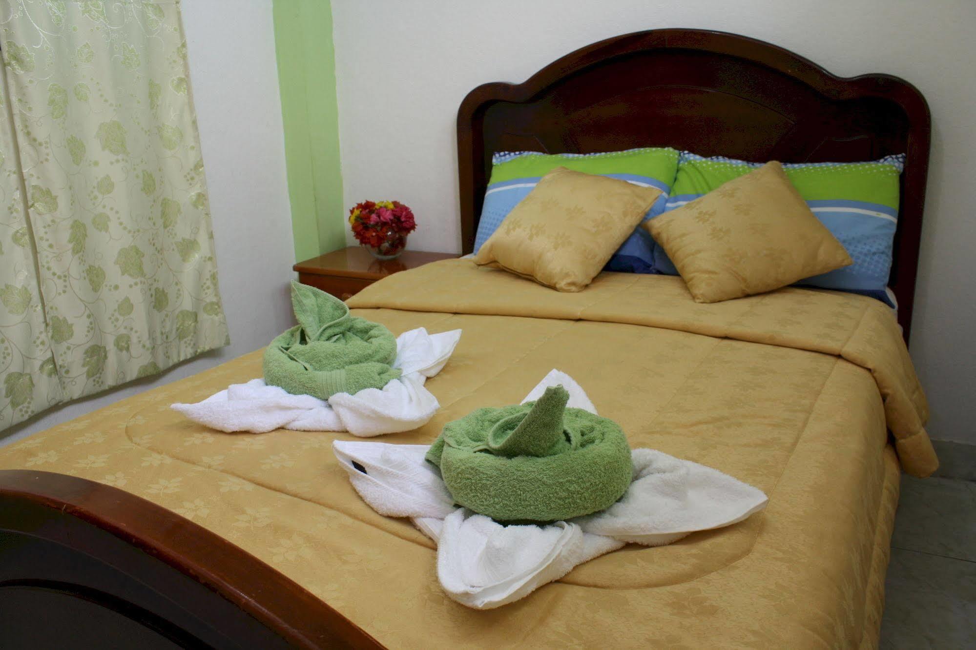 Hostal Espana Puerto Ayora  Kültér fotó